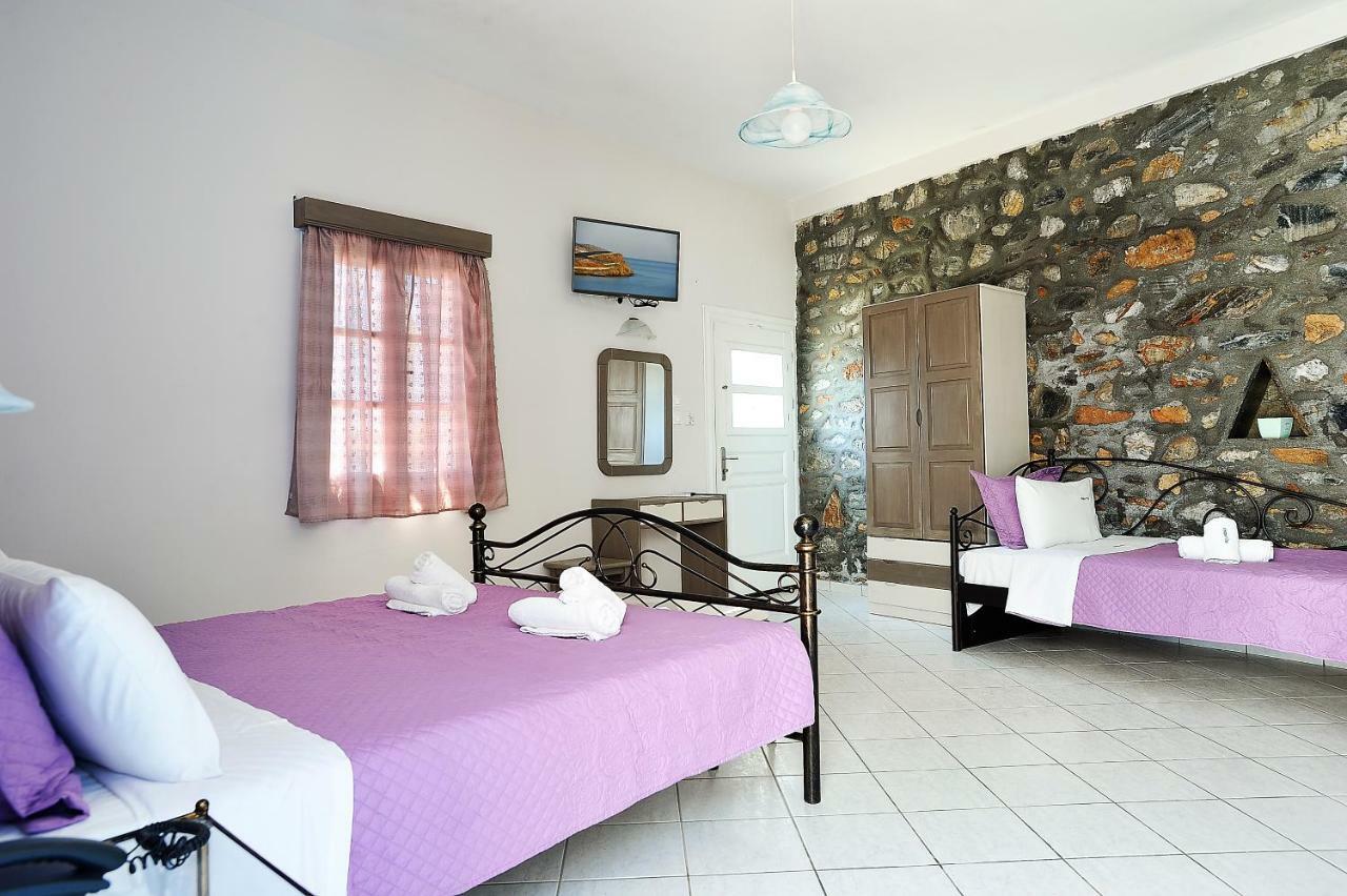 Filoxenia By Grispos Villas Schoinoussa Bagian luar foto